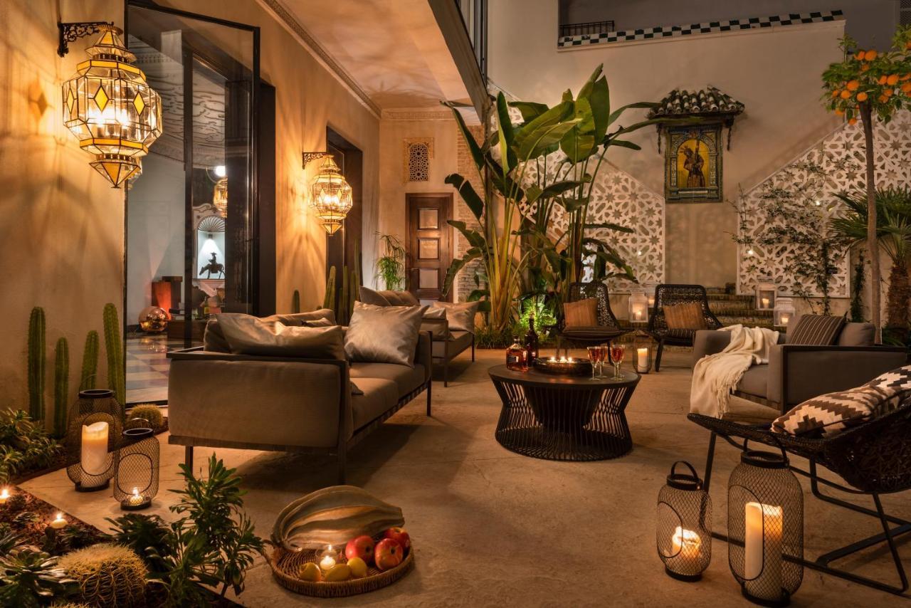 Pajaro Rebelde Bed & Breakfast เซบีญา ภายนอก รูปภาพ