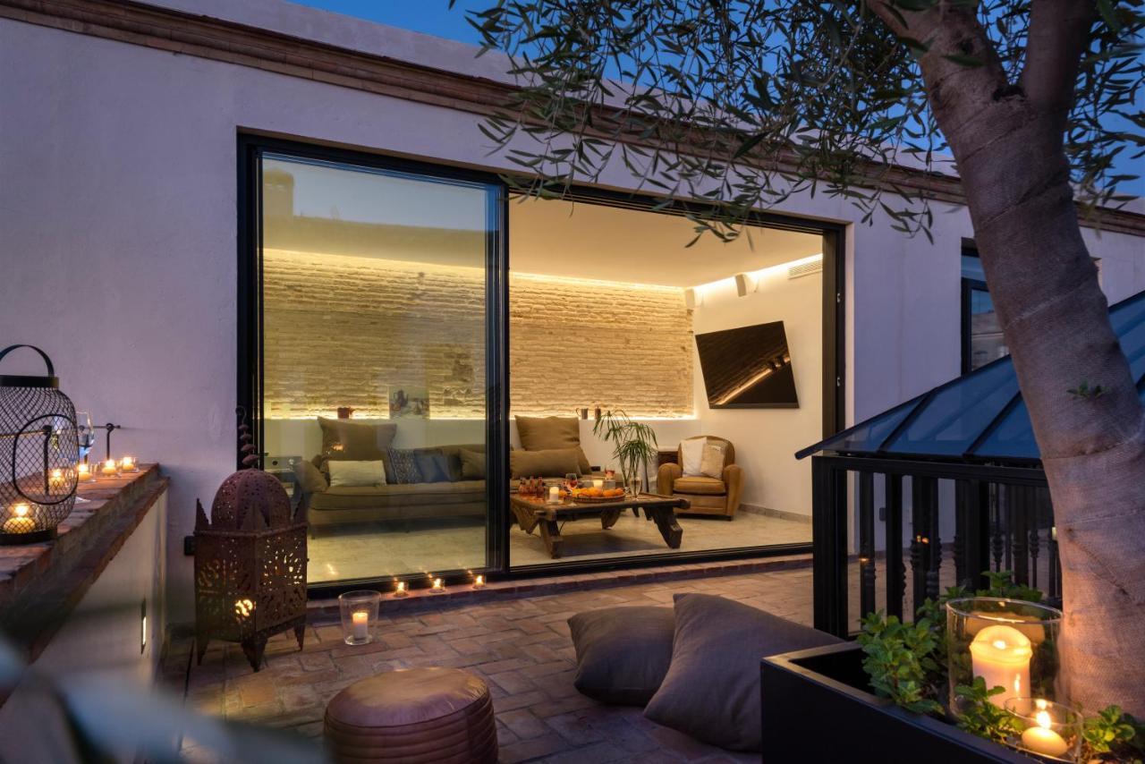 Pajaro Rebelde Bed & Breakfast เซบีญา ภายนอก รูปภาพ