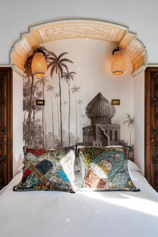 Pajaro Rebelde Bed & Breakfast เซบีญา ภายนอก รูปภาพ