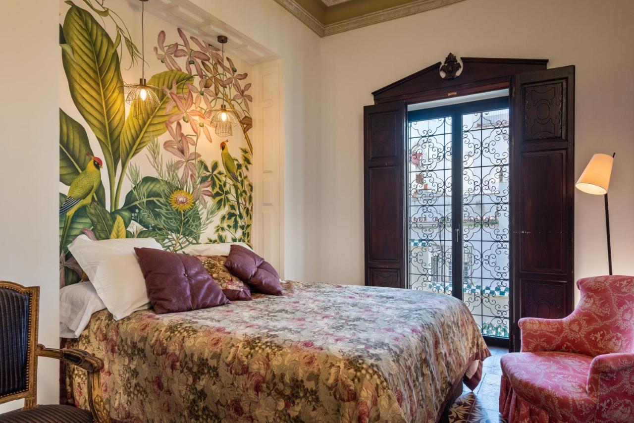 Pajaro Rebelde Bed & Breakfast เซบีญา ห้อง รูปภาพ